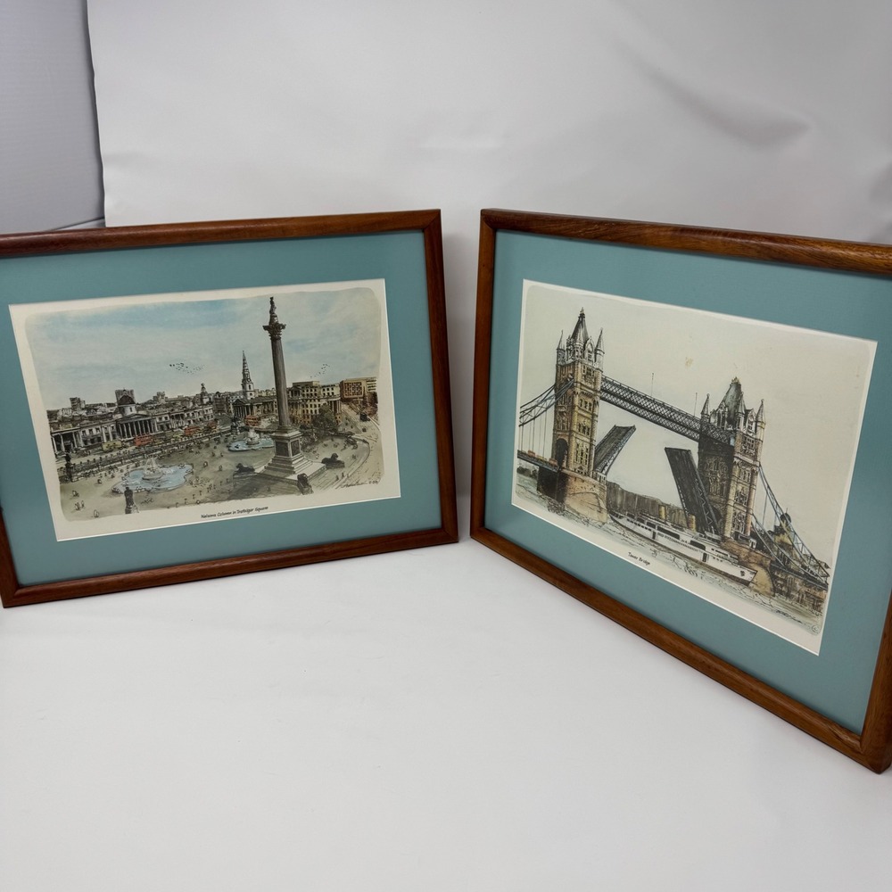 Set of 2 VTG Color Art Framed 1978 Nelsons Column‎ Tower Bridge Color Art Prints